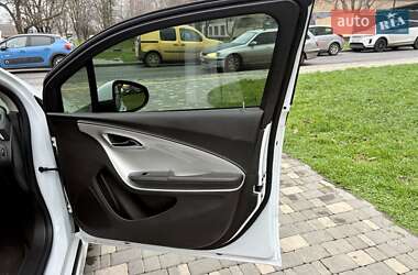Хэтчбек Chevrolet Volt 2015 в Одессе