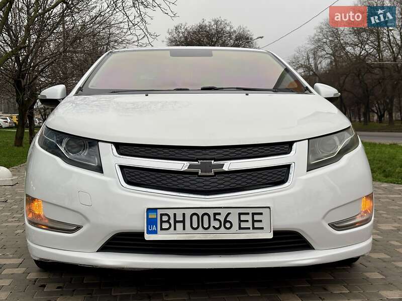 Хэтчбек Chevrolet Volt 2015 в Одессе