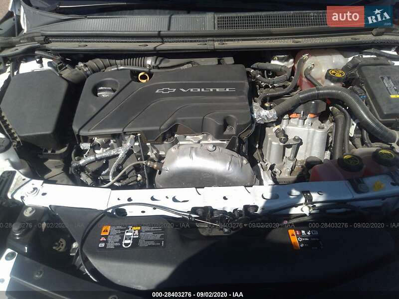 Хетчбек Chevrolet Volt 2018 в Чернівцях