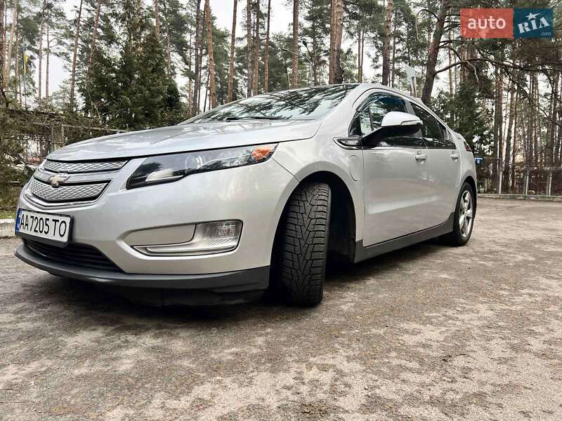 Хетчбек Chevrolet Volt 2013 в Броварах
