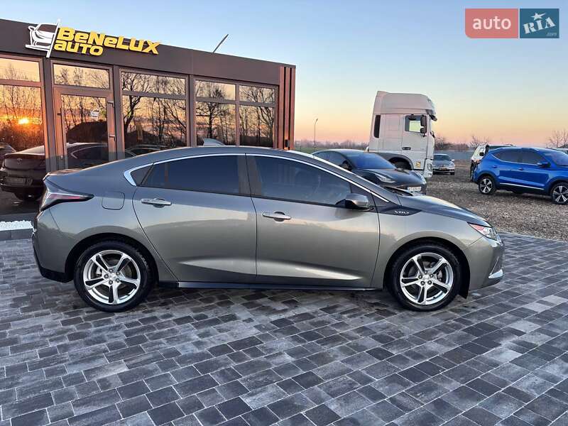 Хэтчбек Chevrolet Volt 2017 в Коломые