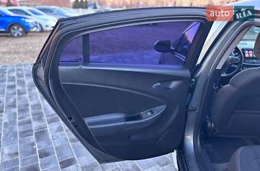 Хэтчбек Chevrolet Volt 2017 в Коломые