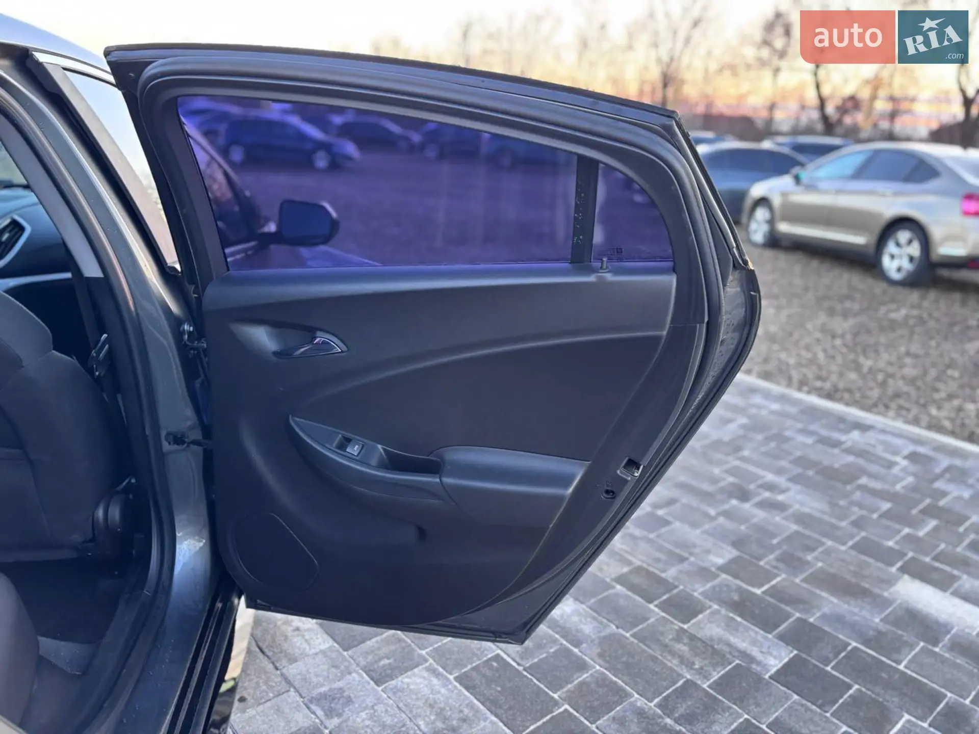 2017 Chevrolet Volt - мініатюра 31
