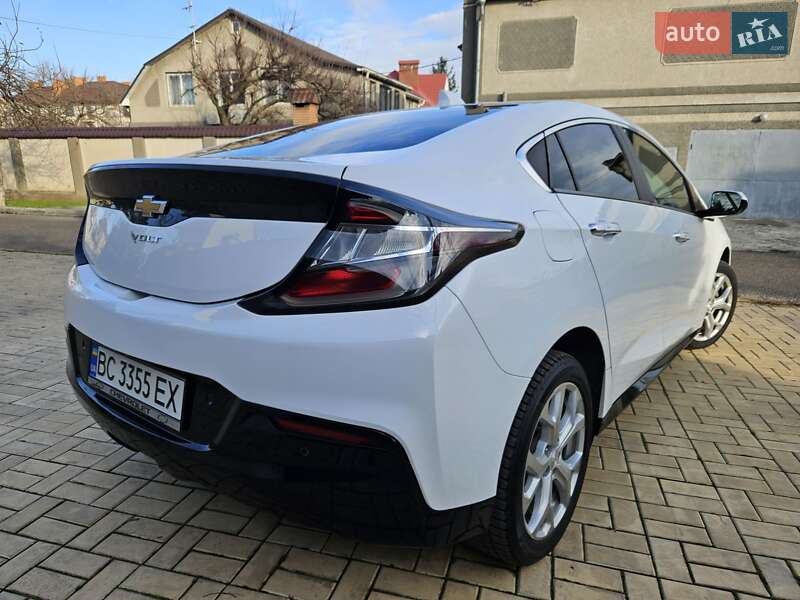 Хэтчбек Chevrolet Volt 2016 в Одессе