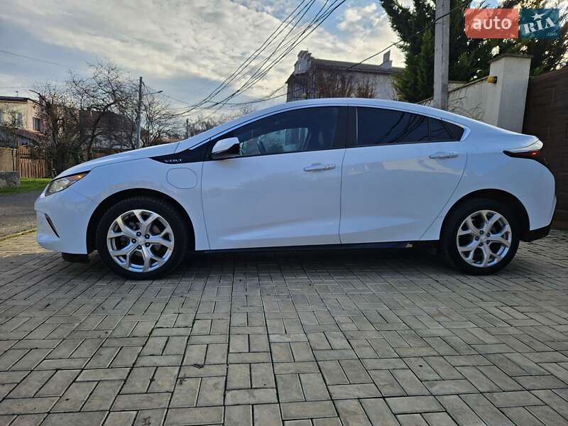 Хэтчбек Chevrolet Volt 2016 в Одессе