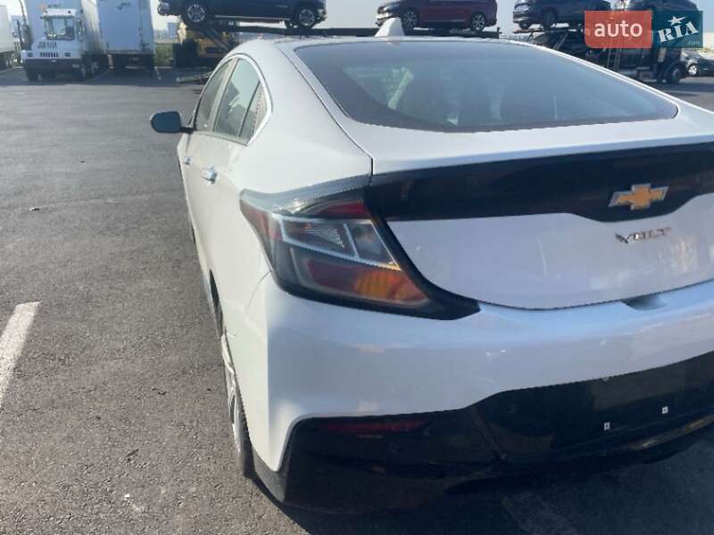 Хетчбек Chevrolet Volt 2018 в Києві