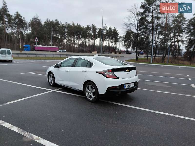 Хетчбек Chevrolet Volt 2018 в Києві