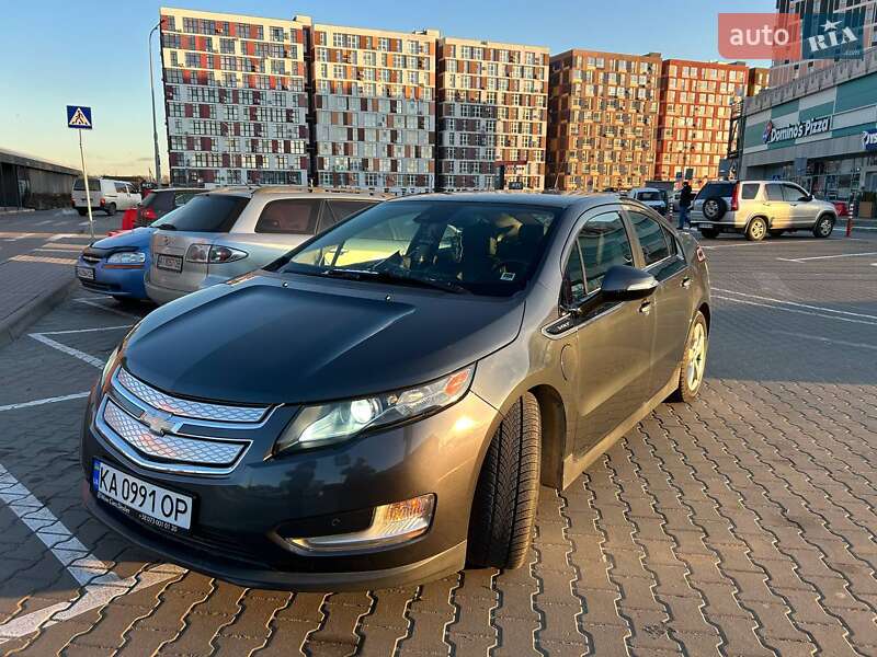 Хетчбек Chevrolet Volt 2013 в Києві