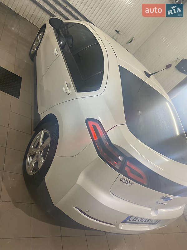 Хэтчбек Chevrolet Volt 2013 в Киеве фото 21 Хэтчбек Chevrolet Volt 2013 в Киеве