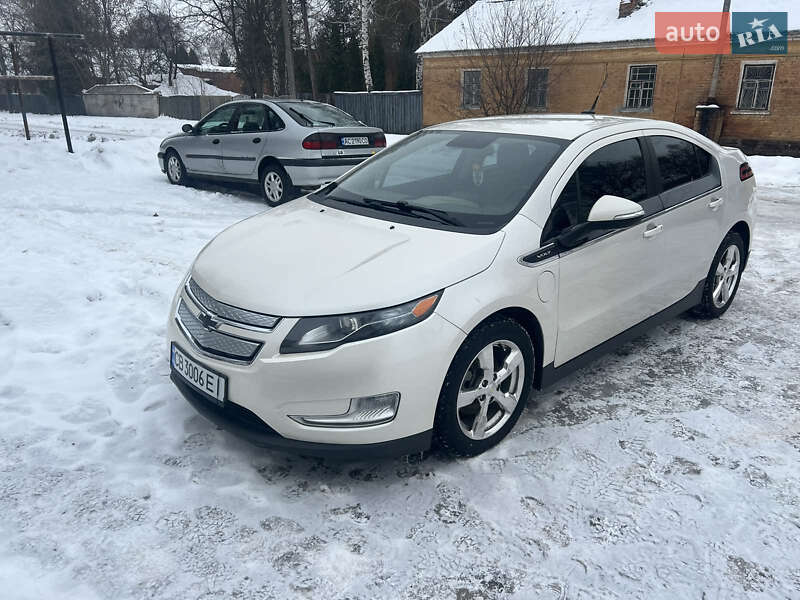 Хэтчбек Chevrolet Volt 2013 в Киеве фото 33 Хэтчбек Chevrolet Volt 2013 в Киеве