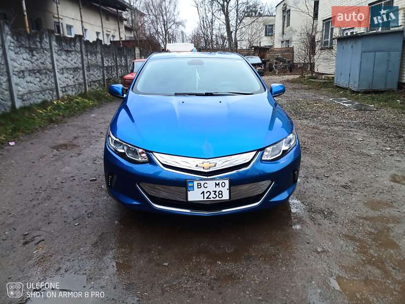 Хэтчбек Chevrolet Volt 2016 в Стрые