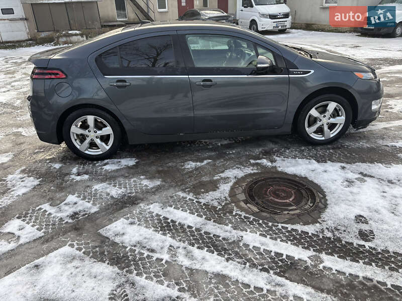 Хэтчбек Chevrolet Volt 2012 в Запорожье