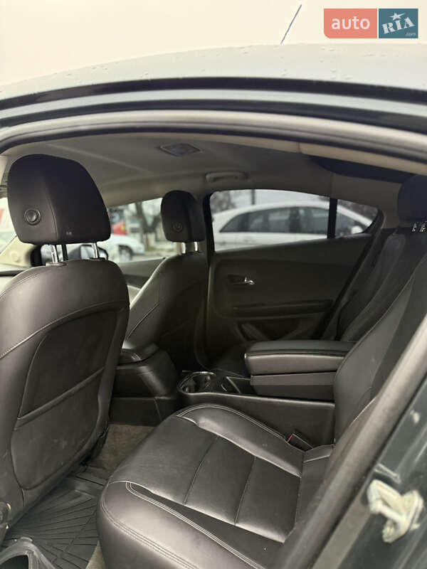 Хэтчбек Chevrolet Volt 2013 в Измаиле фото 7 Хэтчбек Chevrolet Volt 2013 в Измаиле