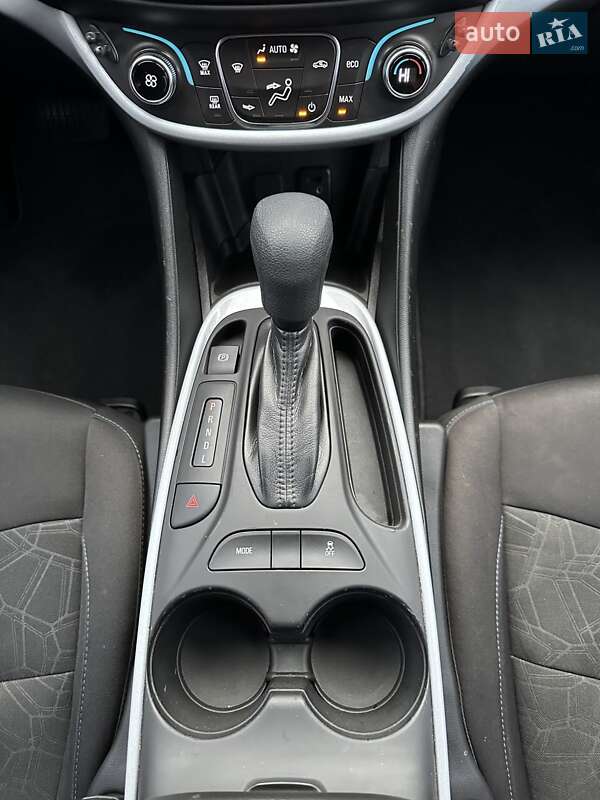 Хетчбек Chevrolet Volt 2018 в Білогородці