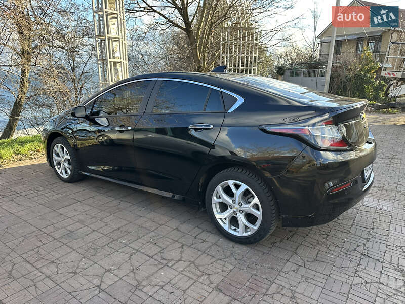 Хэтчбек Chevrolet Volt 2016 в Одессе
