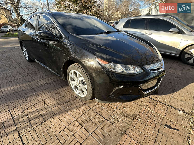 Хэтчбек Chevrolet Volt 2016 в Одессе