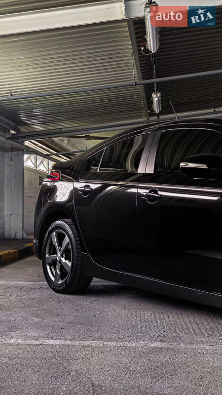 Хэтчбек Chevrolet Volt 2012 в Одессе