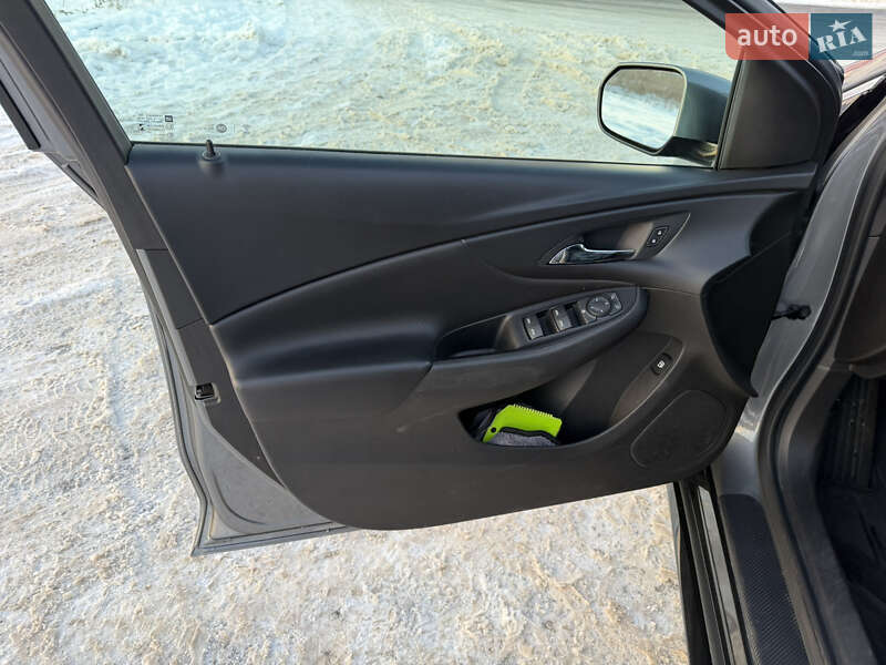 Хэтчбек Chevrolet Volt 2018 в Виннице