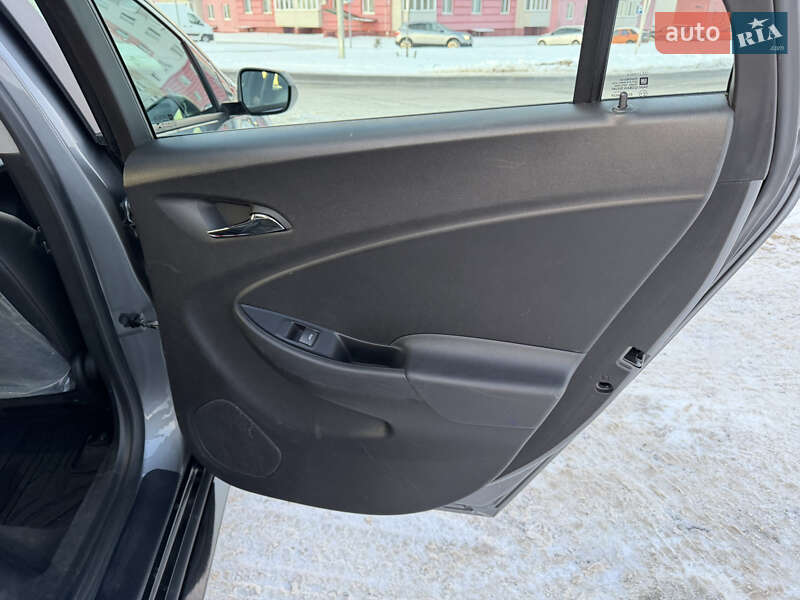 Хэтчбек Chevrolet Volt 2018 в Виннице