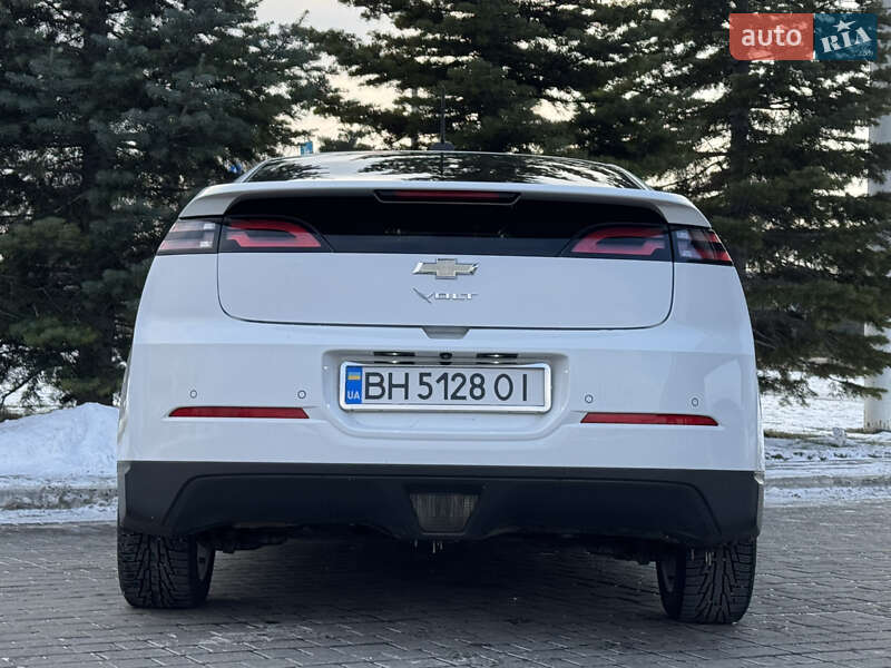 Хэтчбек Chevrolet Volt 2015 в Одессе фото 16 Хэтчбек Chevrolet Volt 2015 в Одессе