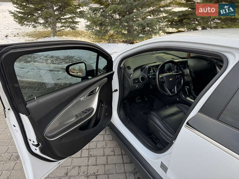 Хэтчбек Chevrolet Volt 2015 в Одессе фото 21 Хэтчбек Chevrolet Volt 2015 в Одессе