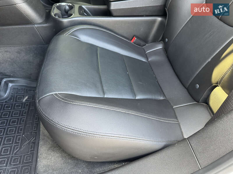 Хэтчбек Chevrolet Volt 2015 в Одессе фото 32 Хэтчбек Chevrolet Volt 2015 в Одессе