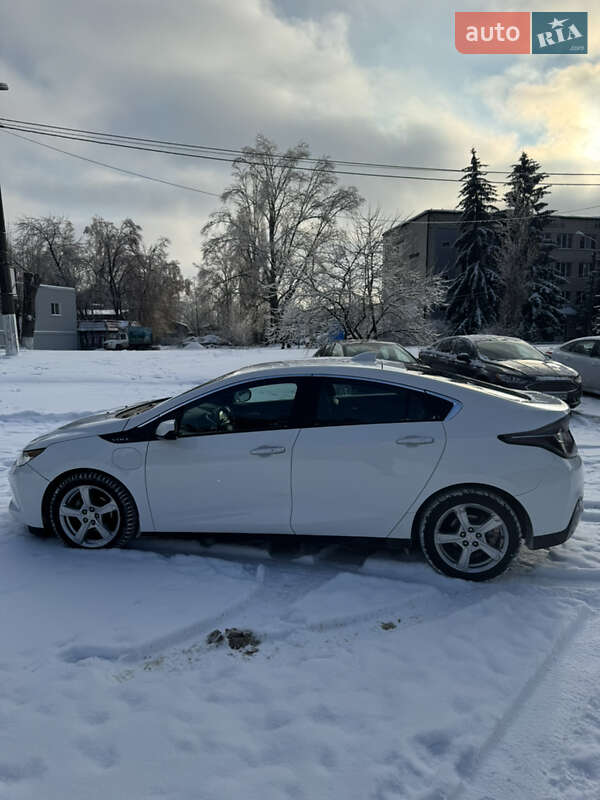 Хэтчбек Chevrolet Volt 2018 в Киеве фото 8 Хэтчбек Chevrolet Volt 2018 в Киеве