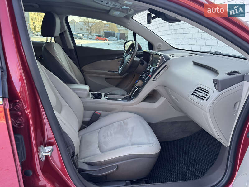 Хэтчбек Chevrolet Volt 2012 в Киеве фото 24 Хэтчбек Chevrolet Volt 2012 в Киеве