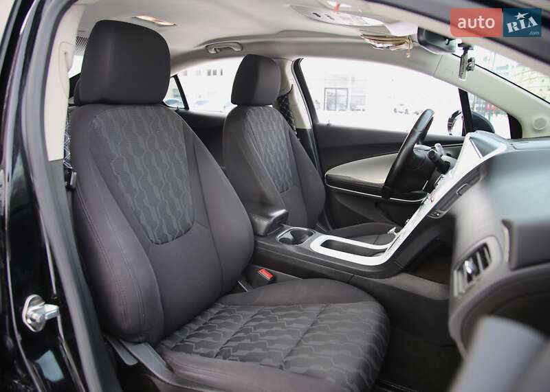 Хетчбек Chevrolet Volt 2013 в Харкові
