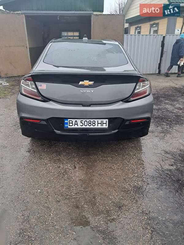 Хэтчбек Chevrolet Volt 2017 в Знаменке