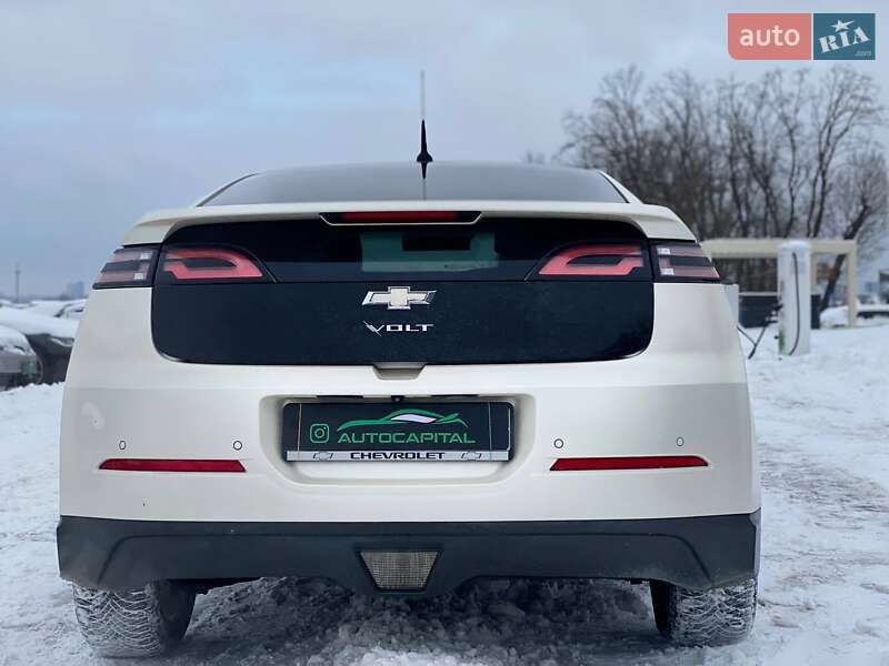 Хэтчбек Chevrolet Volt 2012 в Киеве фото 12 Хэтчбек Chevrolet Volt 2012 в Киеве