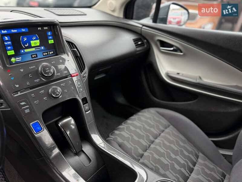 Хетчбек Chevrolet Volt 2014 в Кривому Розі