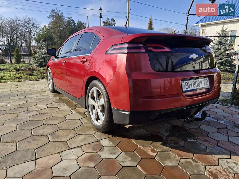 Хэтчбек Chevrolet Volt 2011 в Овидиополе