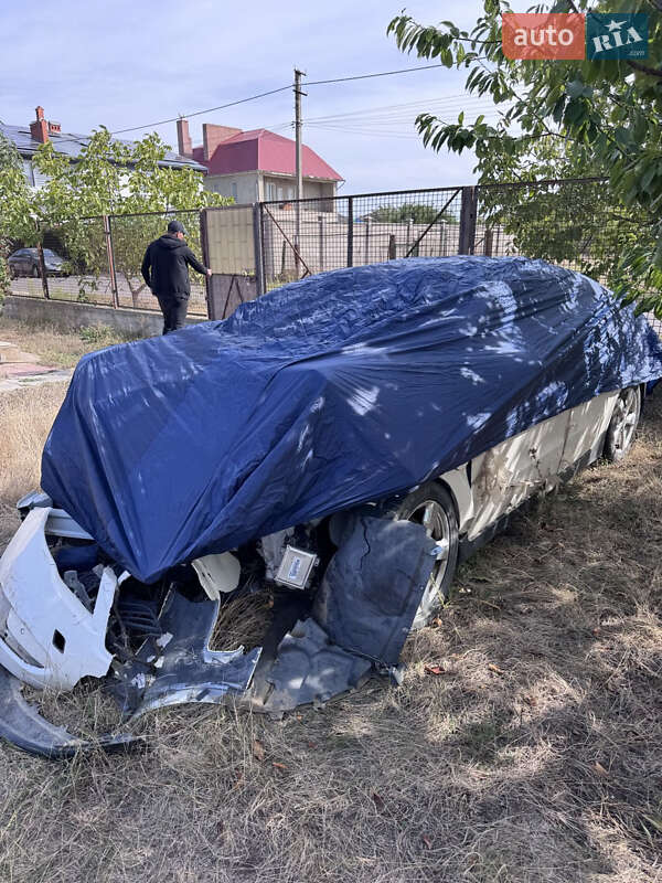 Хэтчбек Chevrolet Volt 2013 в Одессе фото 2 Хэтчбек Chevrolet Volt 2013 в Одессе