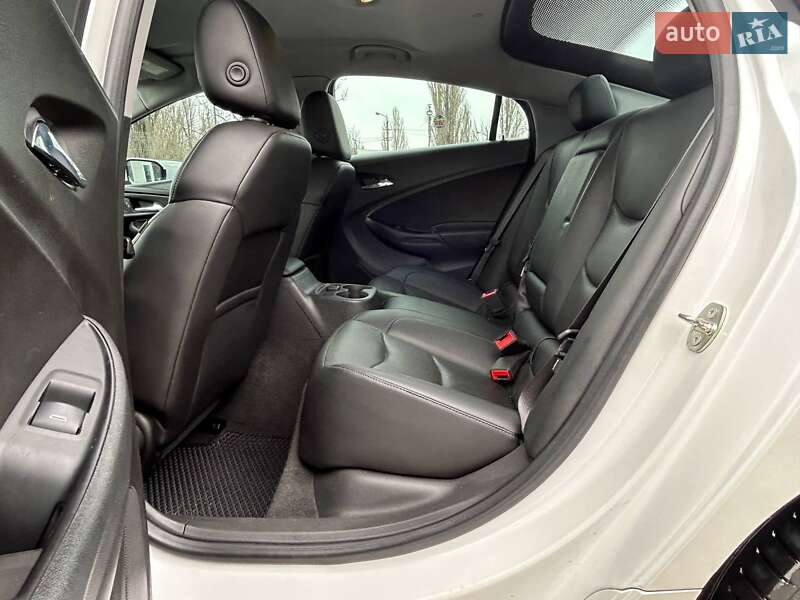 Хетчбек Chevrolet Volt 2016 в Одесі