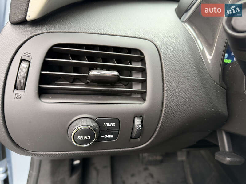 Хэтчбек Chevrolet Volt 2013 в Киеве фото 26 Хэтчбек Chevrolet Volt 2013 в Киеве