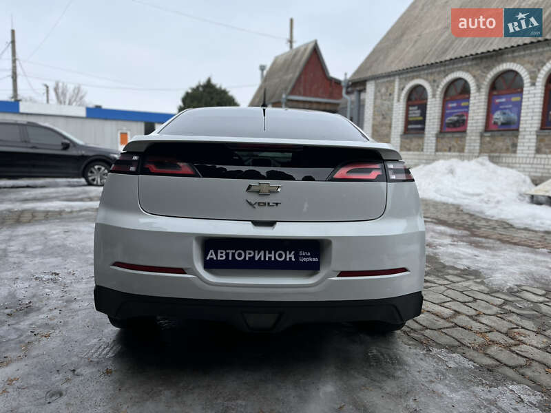 Хэтчбек Chevrolet Volt 2014 в Белой Церкви