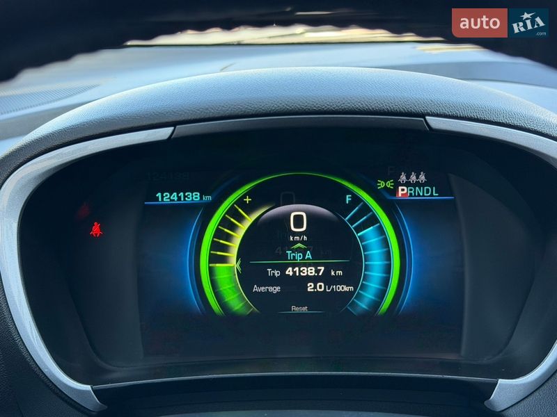 Хэтчбек Chevrolet Volt 2015 в Киеве