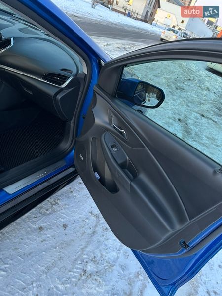 Хэтчбек Chevrolet Volt 2017 в Киеве