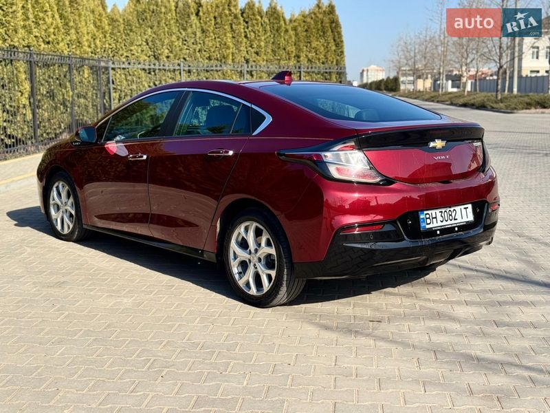 Хэтчбек Chevrolet Volt 2016 в Одессе