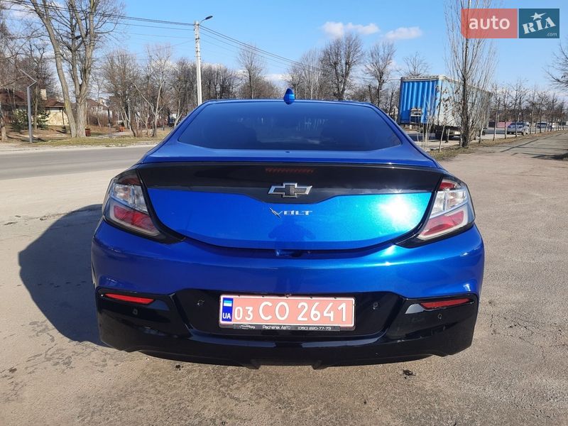 Хэтчбек Chevrolet Volt 2018 в Житомире