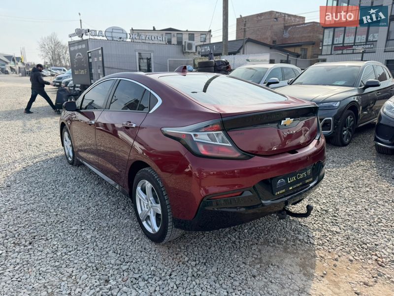 Хэтчбек Chevrolet Volt 2015 в Ивано-Франковске