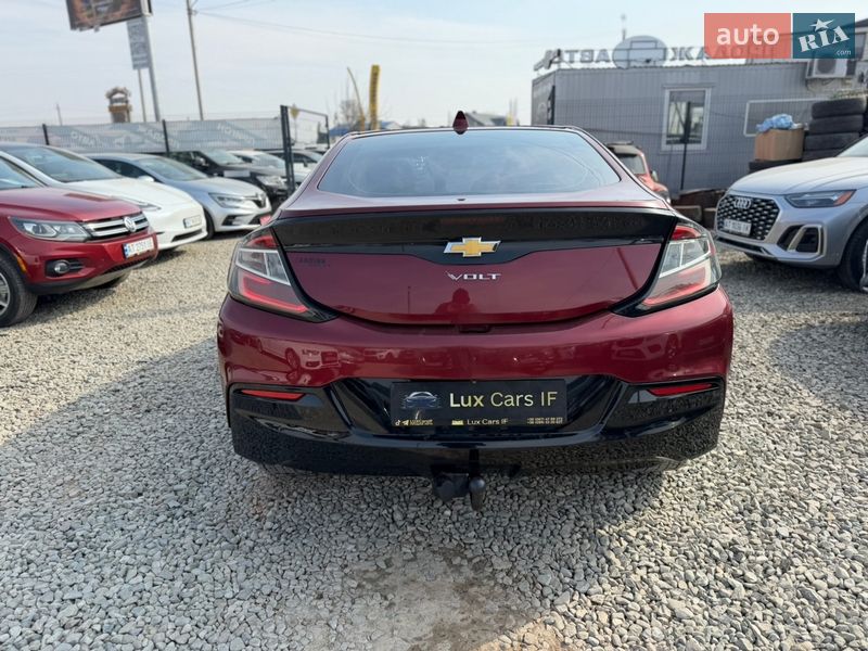 Хэтчбек Chevrolet Volt 2015 в Ивано-Франковске