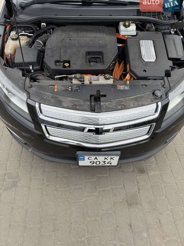 Хэтчбек Chevrolet Volt 2012 в Черкассах