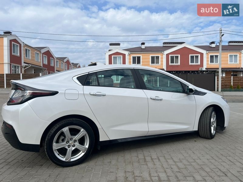Хетчбек Chevrolet Volt 2018 в Білогородці