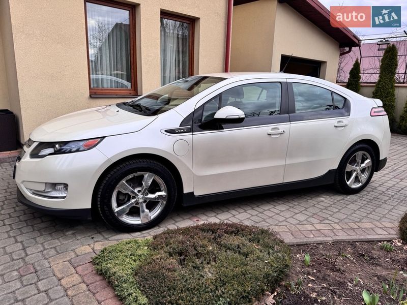 Хэтчбек Chevrolet Volt 2013 в Коломые фото 6 Хэтчбек Chevrolet Volt 2013 в Коломые