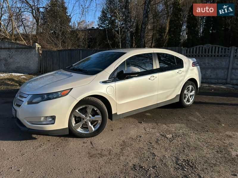 Хэтчбек Chevrolet Volt 2013 в Нежине фото 6 Хэтчбек Chevrolet Volt 2013 в Нежине