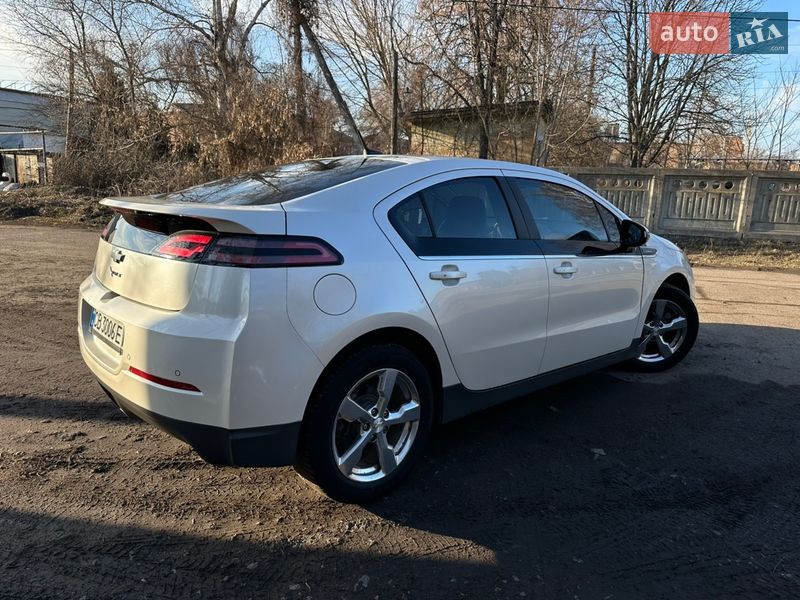 Хэтчбек Chevrolet Volt 2013 в Нежине фото 14 Хэтчбек Chevrolet Volt 2013 в Нежине