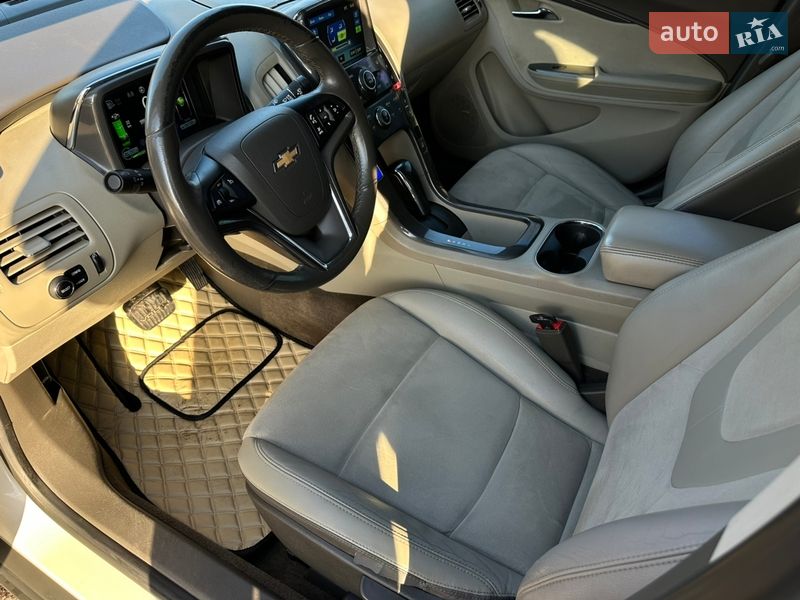 Хэтчбек Chevrolet Volt 2013 в Нежине фото 34 Хэтчбек Chevrolet Volt 2013 в Нежине
