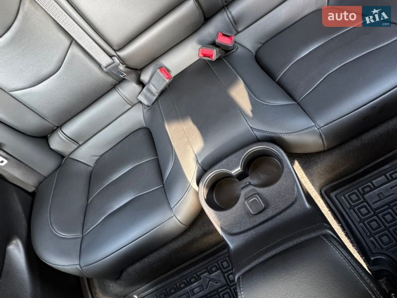 Хэтчбек Chevrolet Volt 2017 в Полтаве